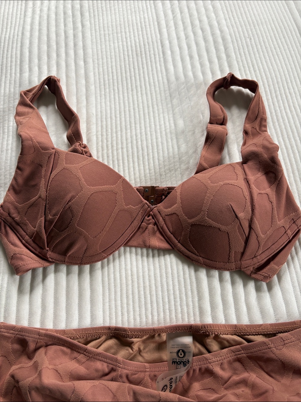 High-Rise Molded Bikini Set in Mauve - Picture 2 of 3